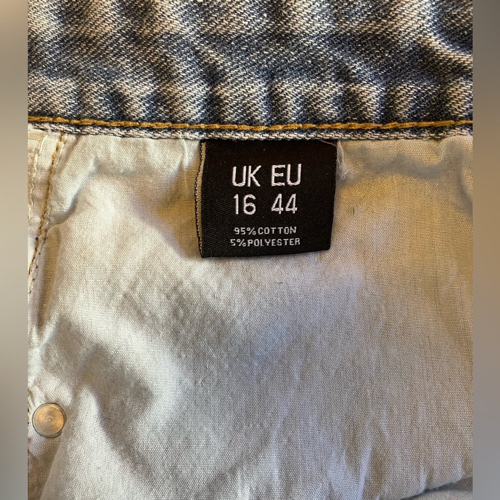 PrettyLittleThing Split Leg Jeans 16 UK/12 US - Picture 10 of 11